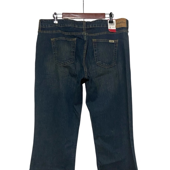 Vintage Levi Strauss Low Rise Bootcut Denim Jeans - Picture 9 of 14